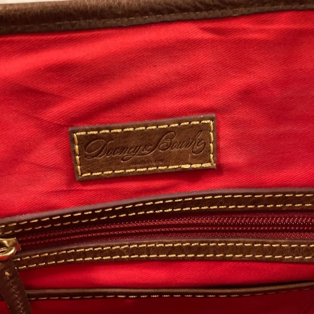 Dooney & Bourke Florentine Leather Large Dottie Crossbody Chestnut/Brown - Picture 12 of 16